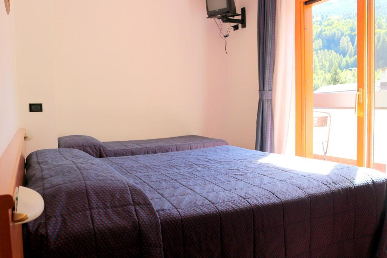 Hotel La Nigritella Bardonecchia Bagian luar foto
