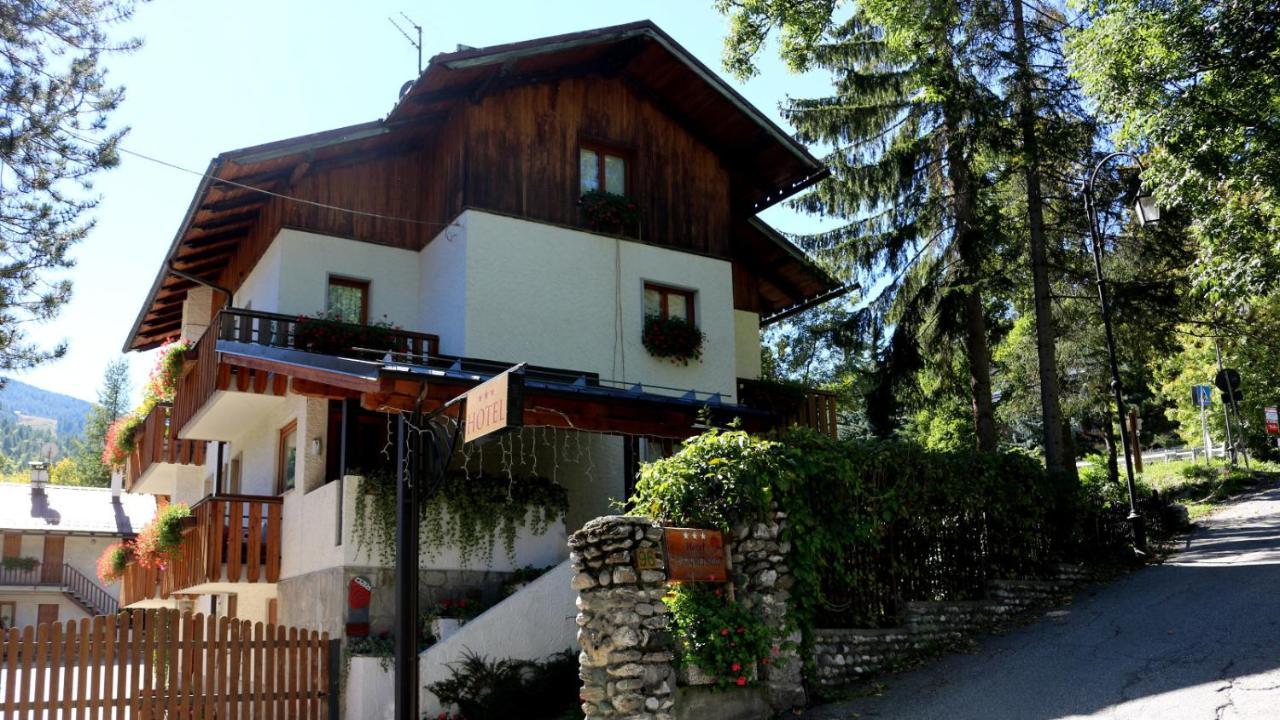 Hotel La Nigritella Bardonecchia Bagian luar foto